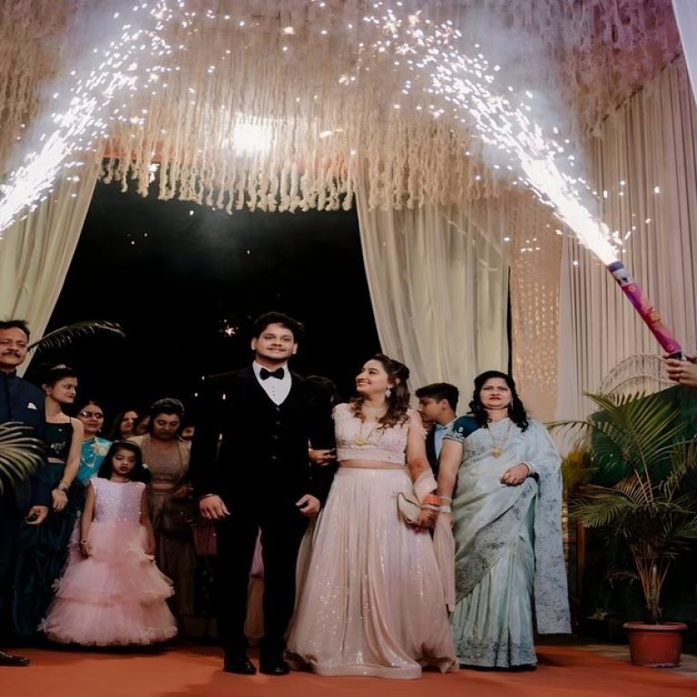 man-woman-pose-photo-with-their-hands-air